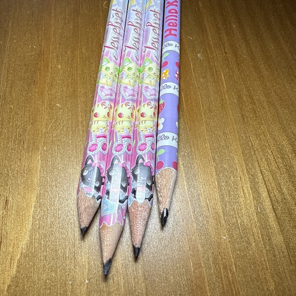 Vintage Sanrio 2002 Hello Kitty HB & Jewelpet B Pencils Lot - Picture 2 of 5